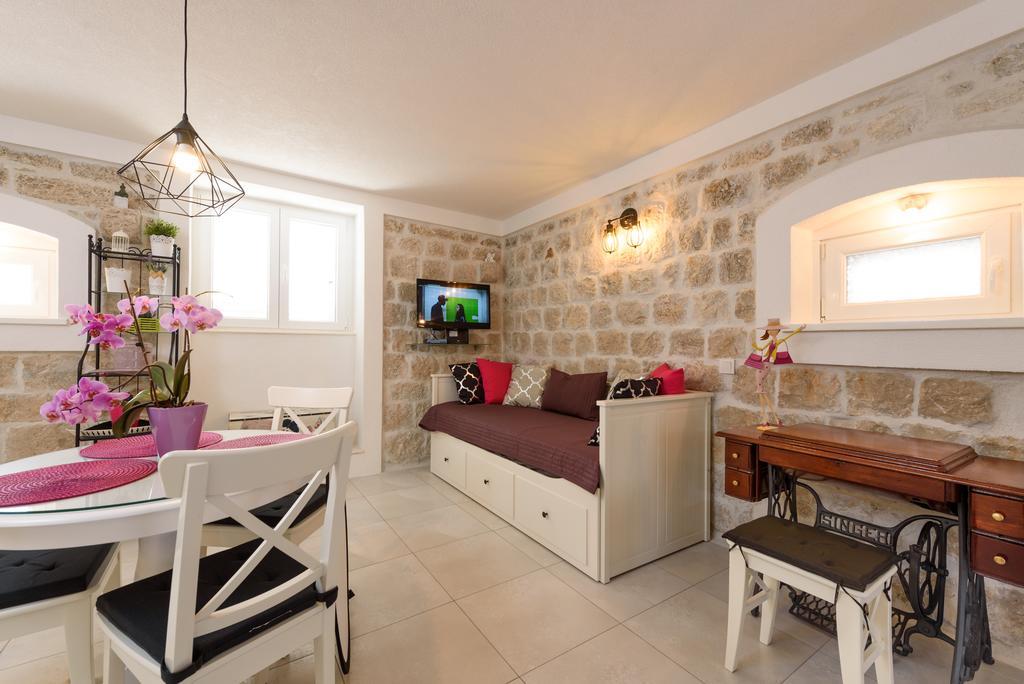Studio Tironi 2 -Sonja Trogir Exterior foto